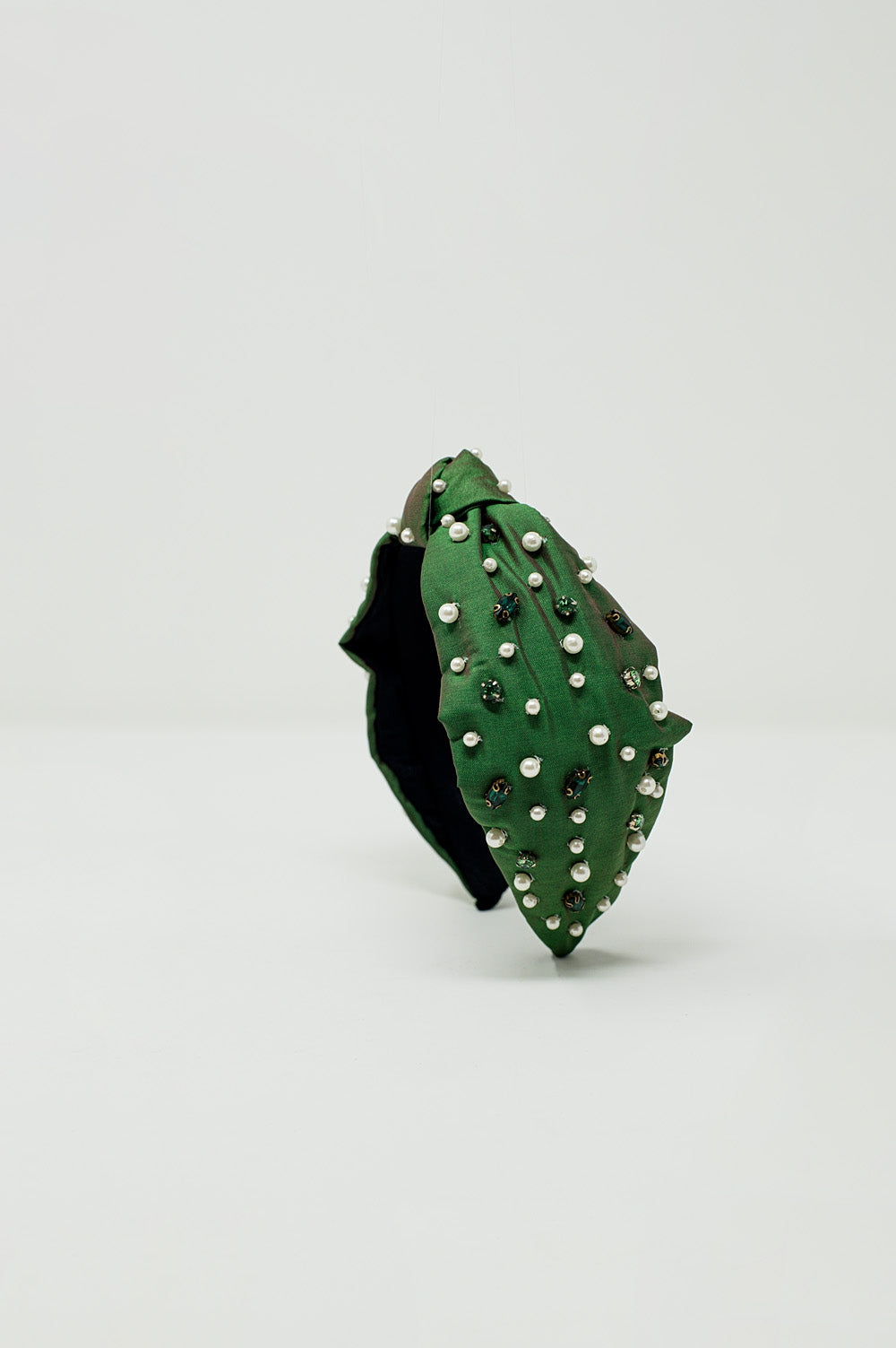 Embellished Headband With White And Green Jewells With Knot In The Middle