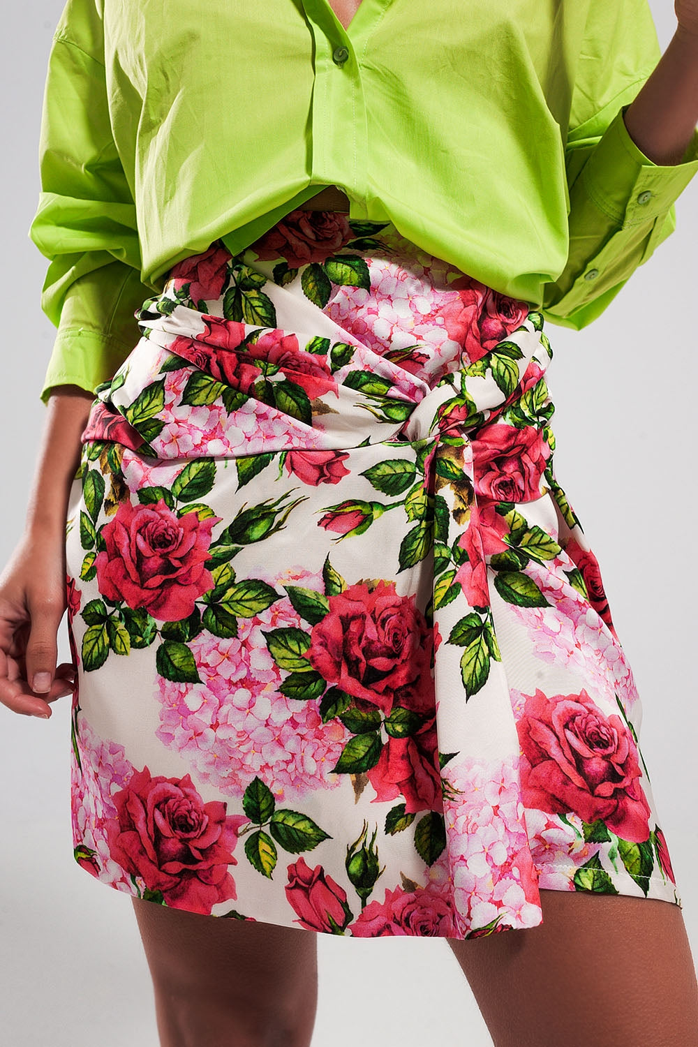 Mini Skirt With Knot Front In Rose Print