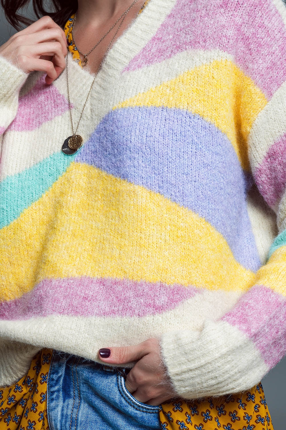 Relaxed V-Neckline Sweater Beige With Abstract Stripes In Pastel Colors