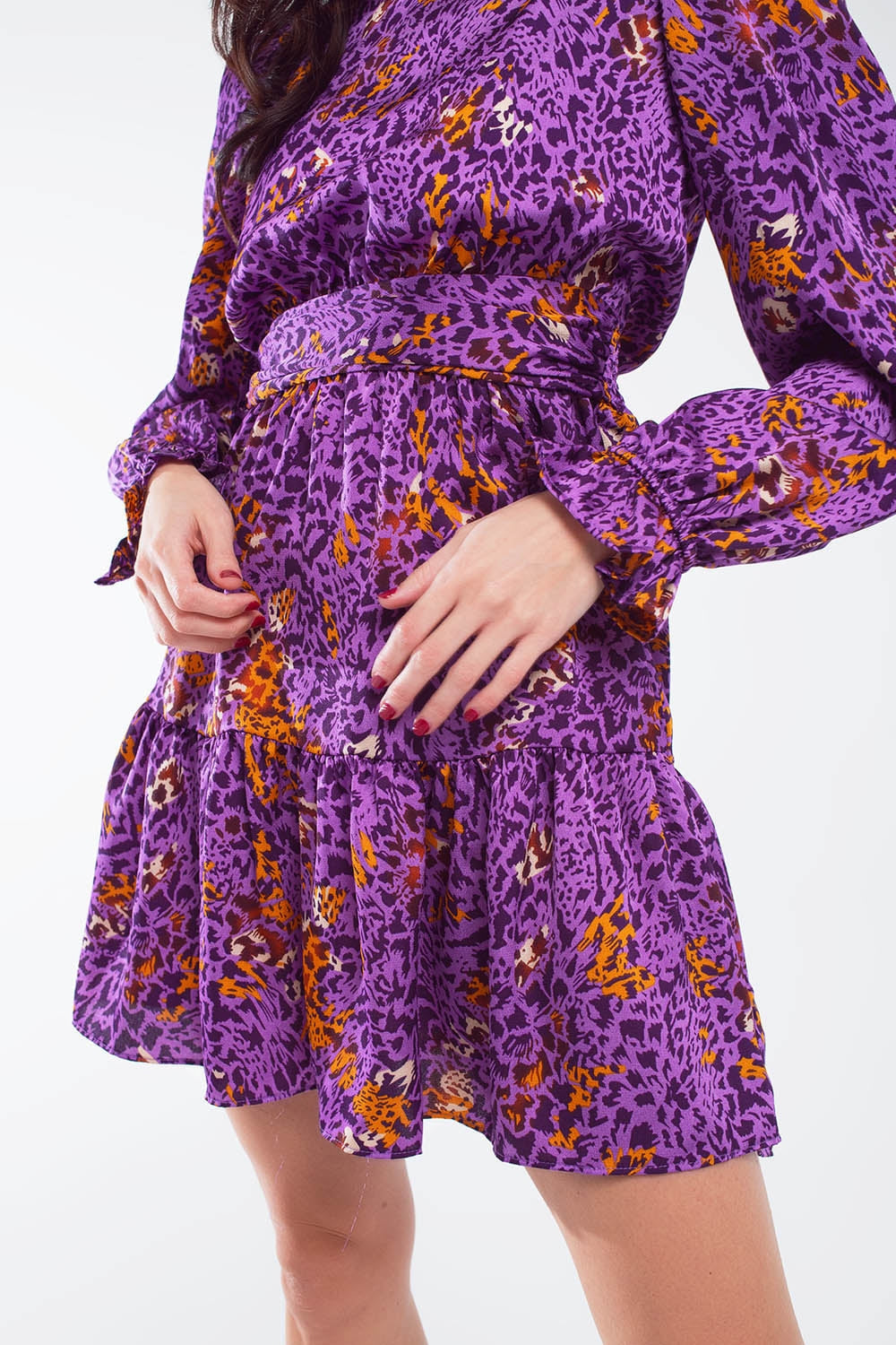 Short Printed Dress With Tiered Skirt And Ruffled Cuff In Purple
