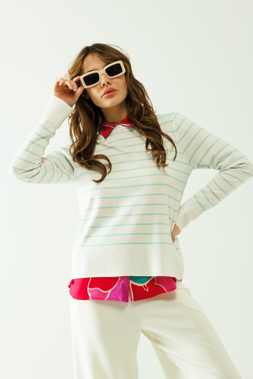 White Long Sleeves Sweater with Stripes